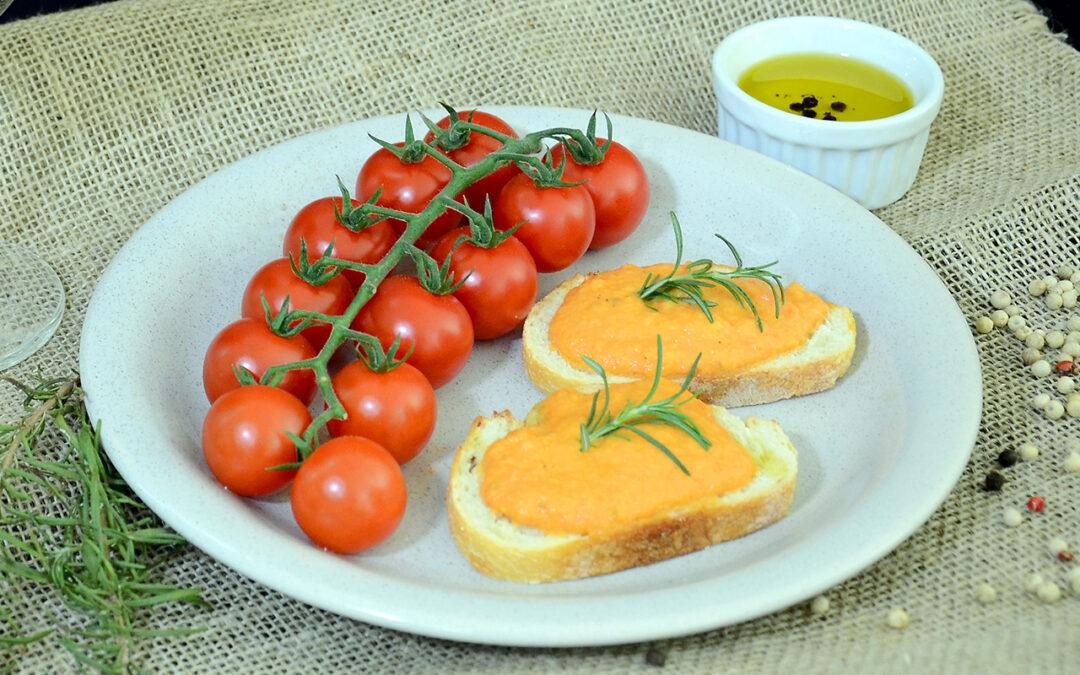 Patê de tomates com parmesão