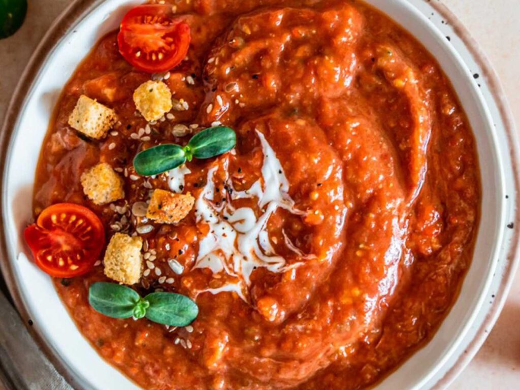 Salada de Tomate Ralado